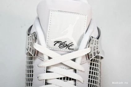 4 WMNS “Frozen Air Moments” Jordan 0923